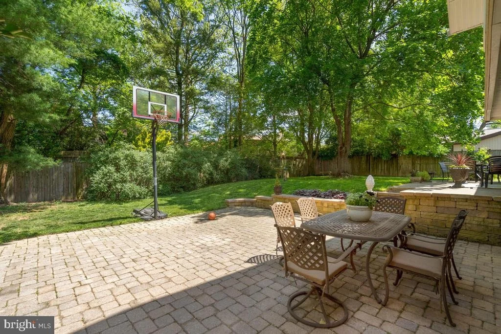 Photo of 18709 CONSIDINE DRIVE