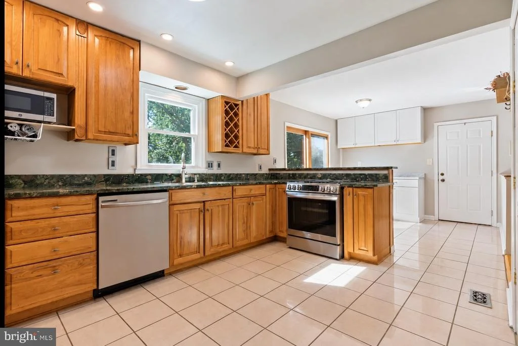 Photo of 735 EVERGREEN ROAD
