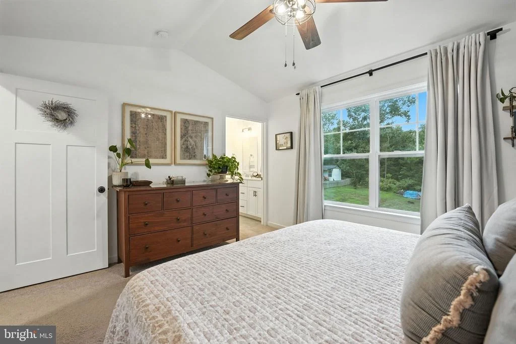 Photo of 16 CRESTVIEW DRIVE