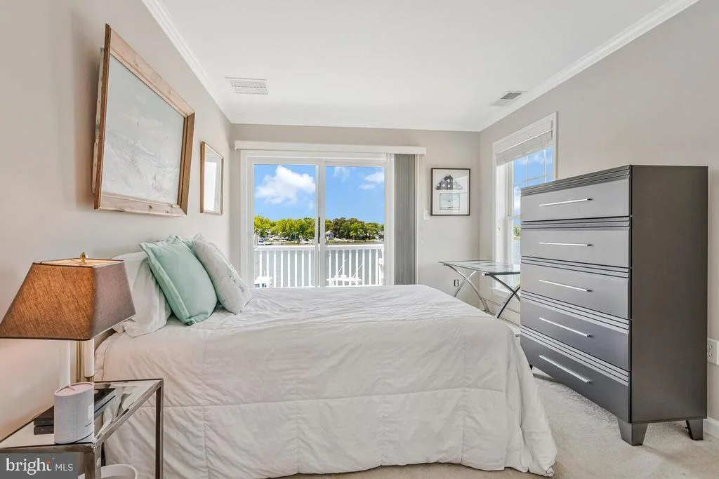 Photo of 3300 SHORE DRIVE