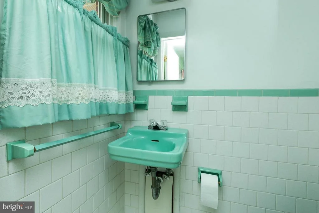 Photo of 8735 TERESA LANE