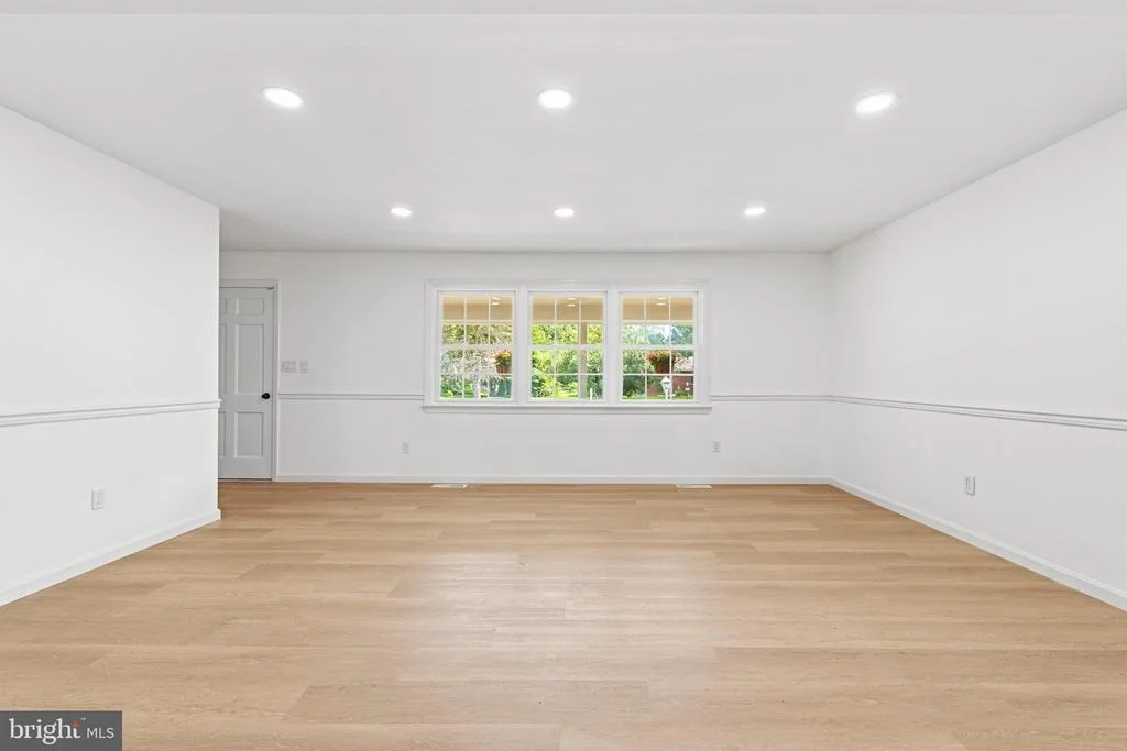 Photo of 6783 SUNNYBROOK DRIVE
