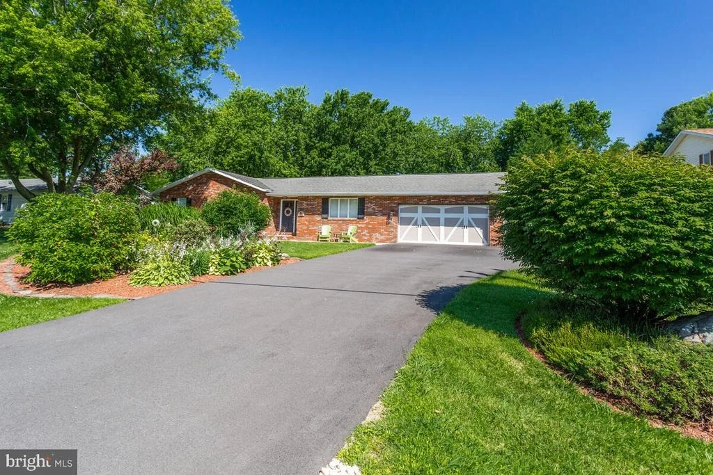 Photo of 203 ANCHOR LANE