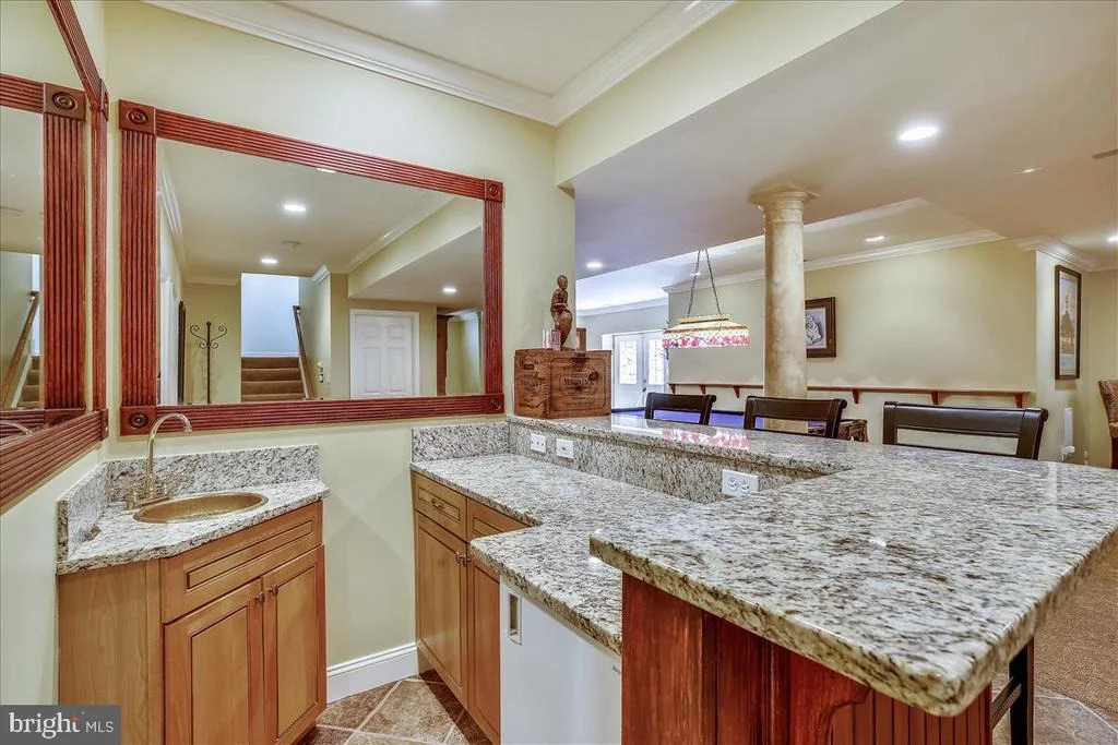 Photo of 21129 GOLF ESTATES DRIVE