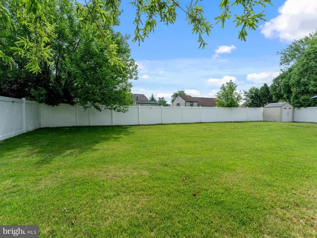 Photo of 52 LONGWOOD DRIVE