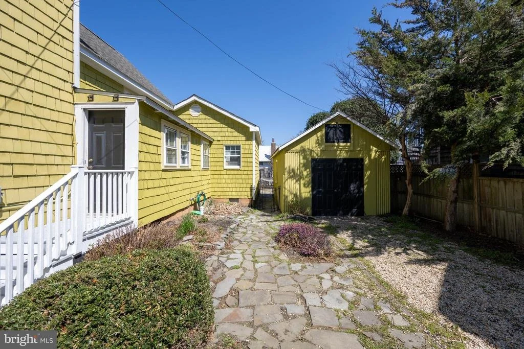 Photo of 121 FRANKLIN AVENUE
