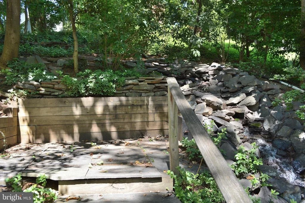 Photo of 16620 BETHAYRES ROAD