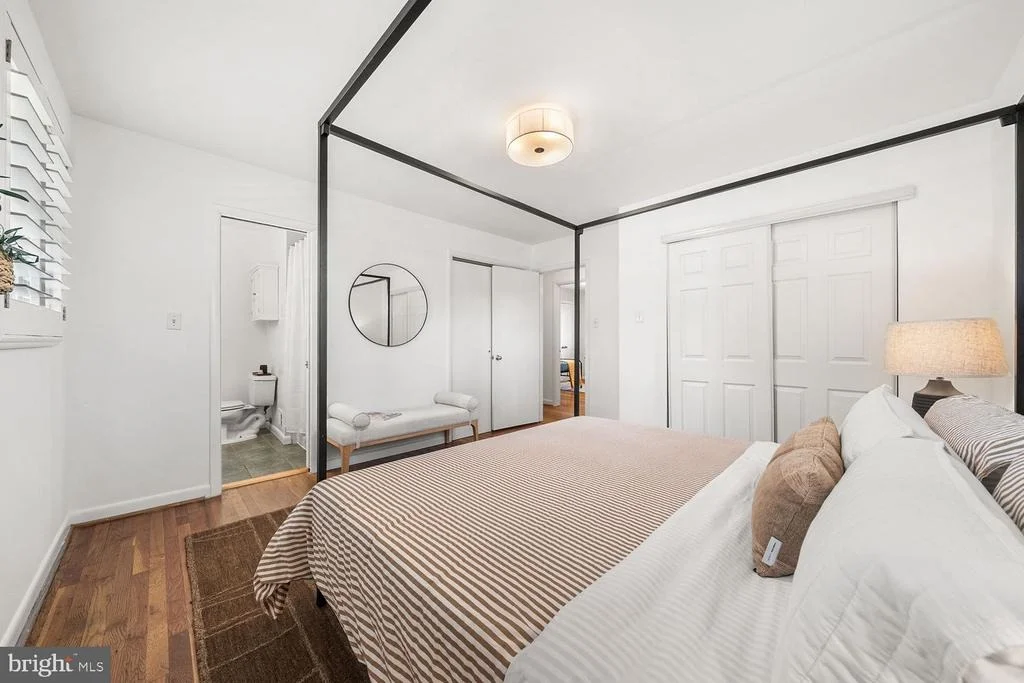 Photo of 2305 PEGGY LANE