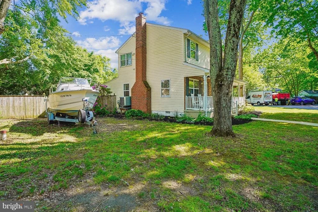 Photo of 1217 PINE AVENUE