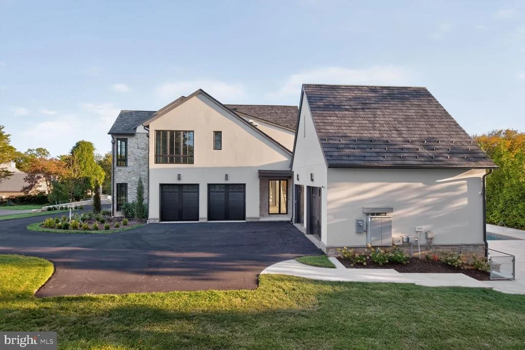 Photo of 1306 BALLANTRAE COURT