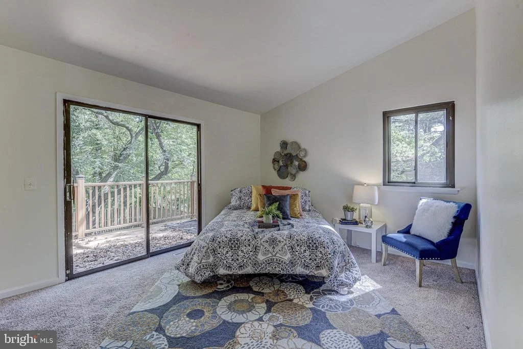 Photo of 9467 MACOMBER LANE