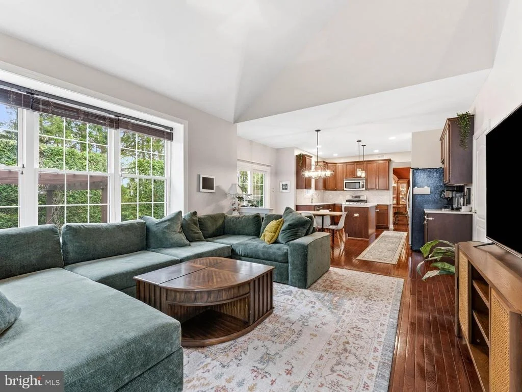 Photo of 616 BAINBRIDGE DRIVE