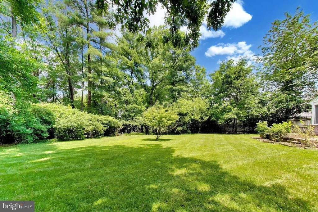 Photo of 4 ORCHARD WAY N
