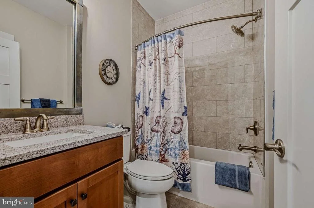 Photo of 24187 HEARTLEAF ROAD