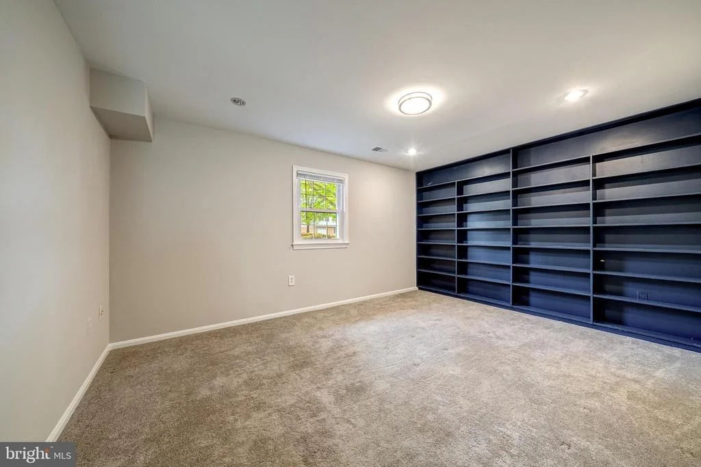 Photo of 7124 GALGATE DRIVE