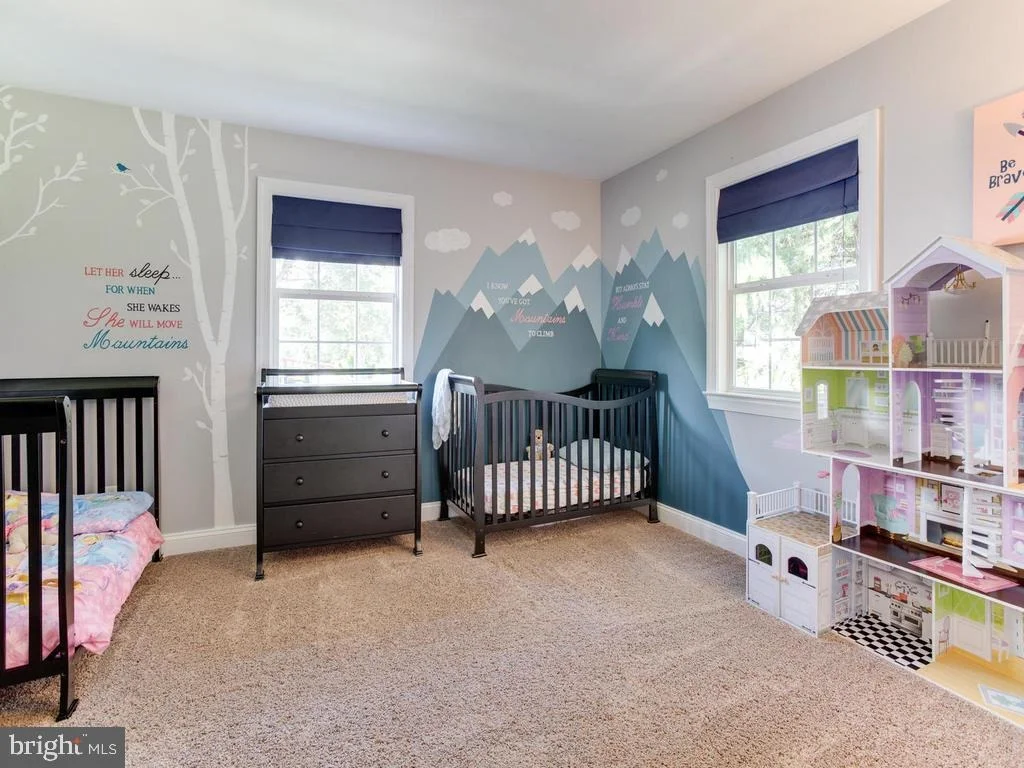 Photo of 132 OAKWOOD ROAD