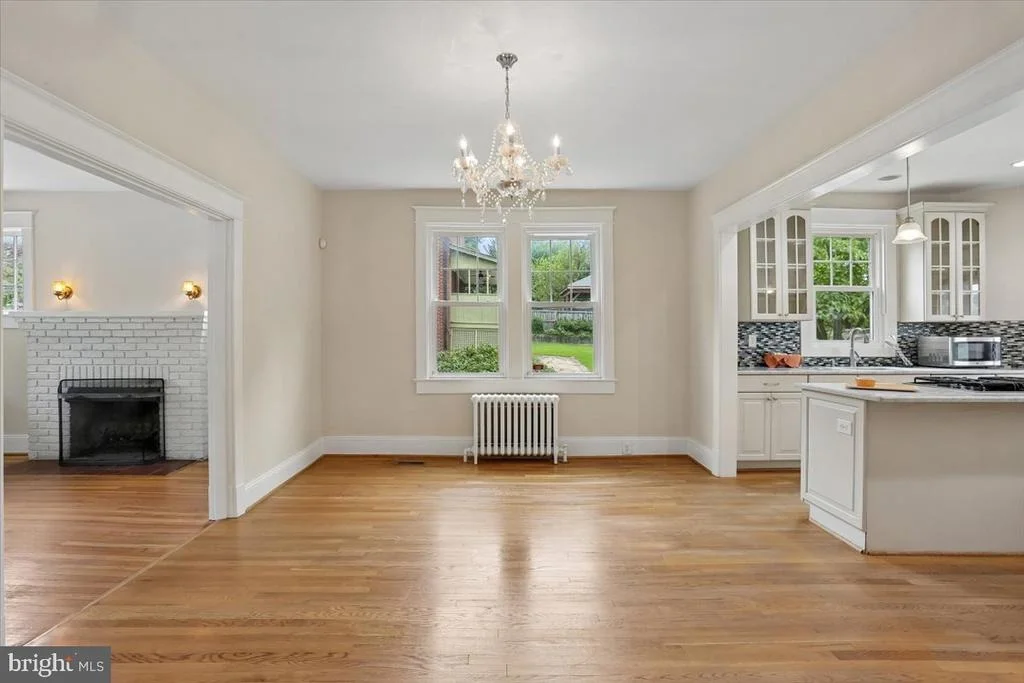 Photo of 9501 COLESVILLE ROAD