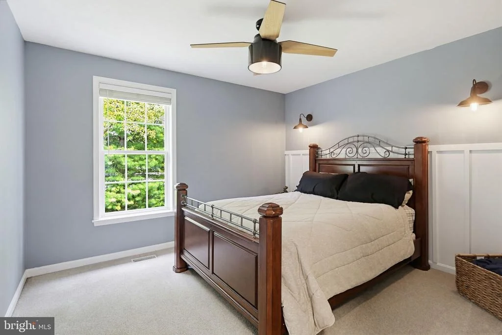 Photo of 231 CORNELL DRIVE