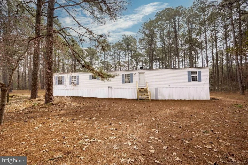 Photo of 22139 ROYAL OAK ROAD