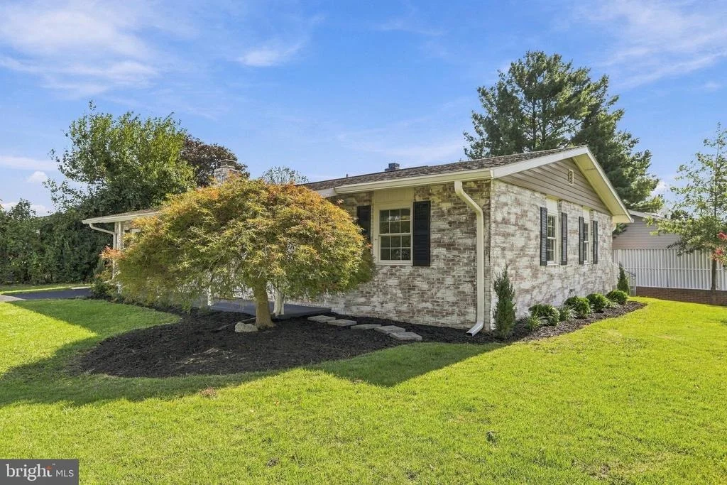 Photo of 1020 BRAMLY DRIVE