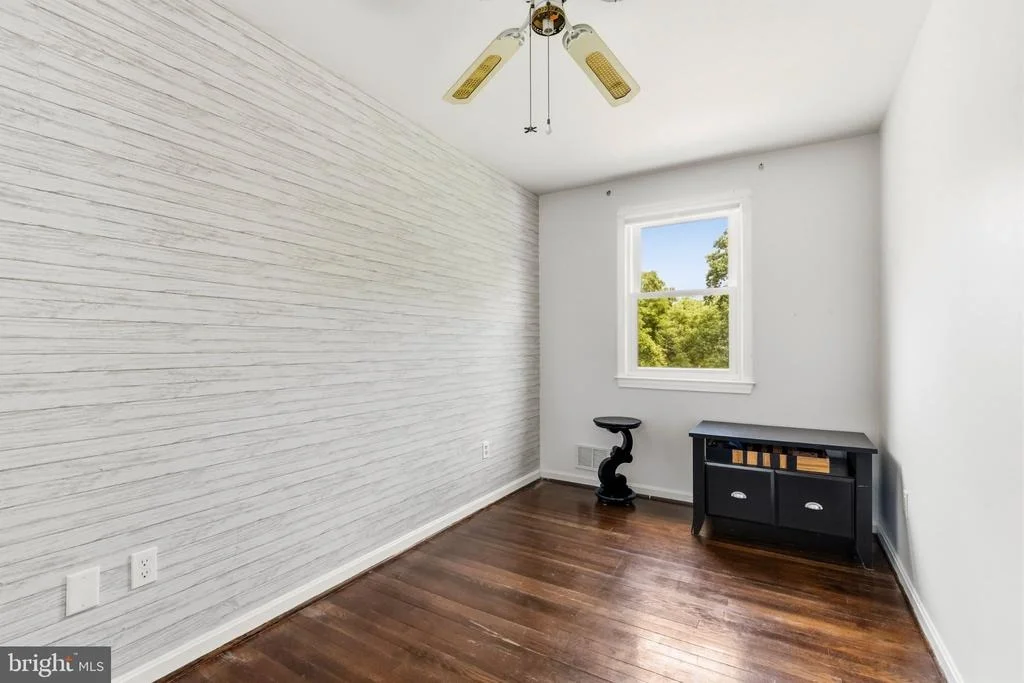 Photo of 26135 VIEWLAND DRIVE