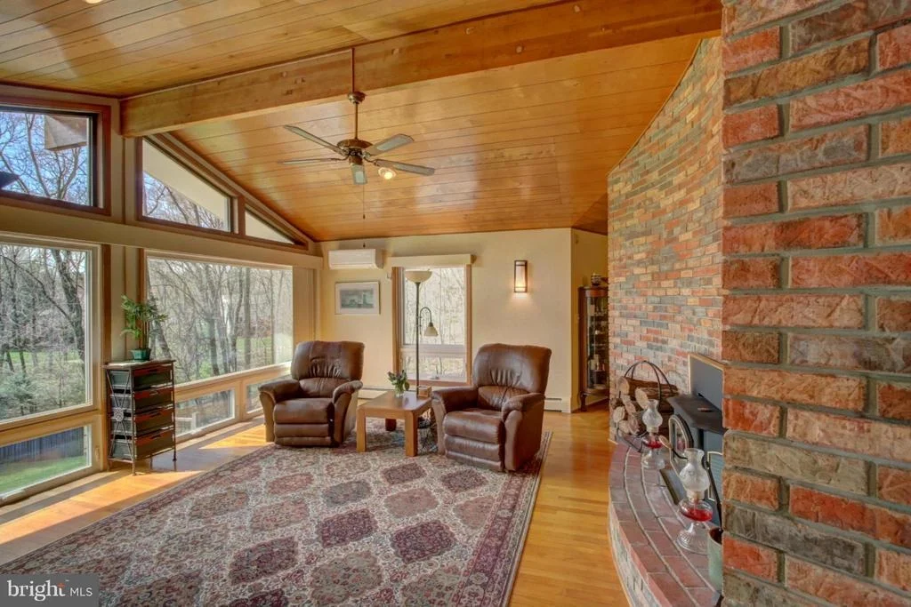 Photo of 8342 OLD MONTGOMERY ROAD