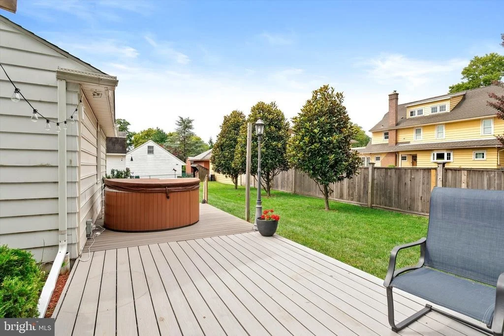 Photo of 16 SAINT MARTINS ROAD