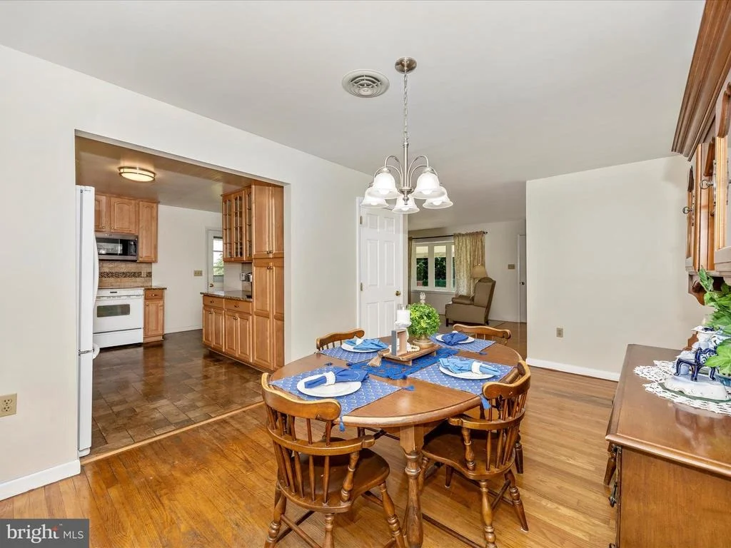 Photo of 5634 SHOOKSTOWN ROAD
