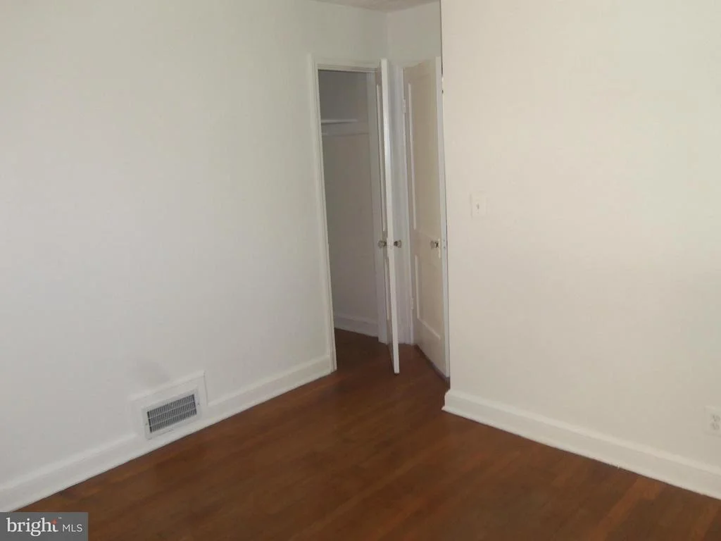 Photo of 10148 SUTHERLAND ROAD