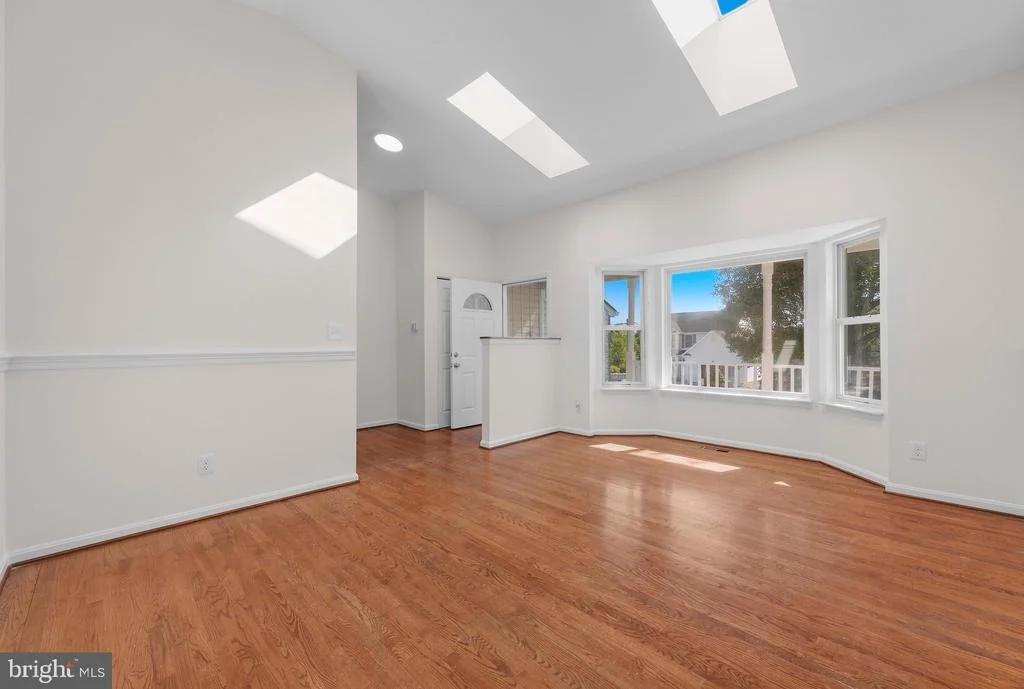 Photo of 8003 CARLSON