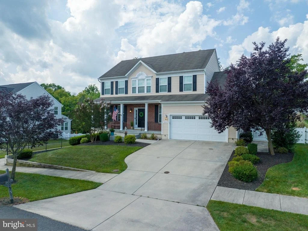 Photo of 5826 BROAD BRANCH WAY
