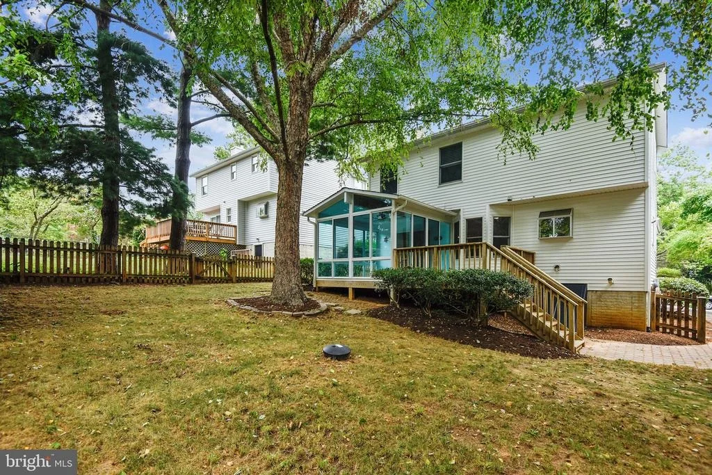 Photo of 722 MILLS WAY