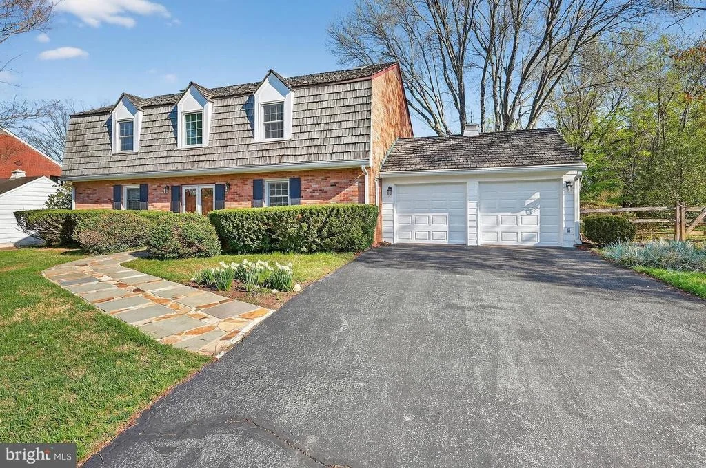 Photo of 3713 KING WILLIAM DRIVE