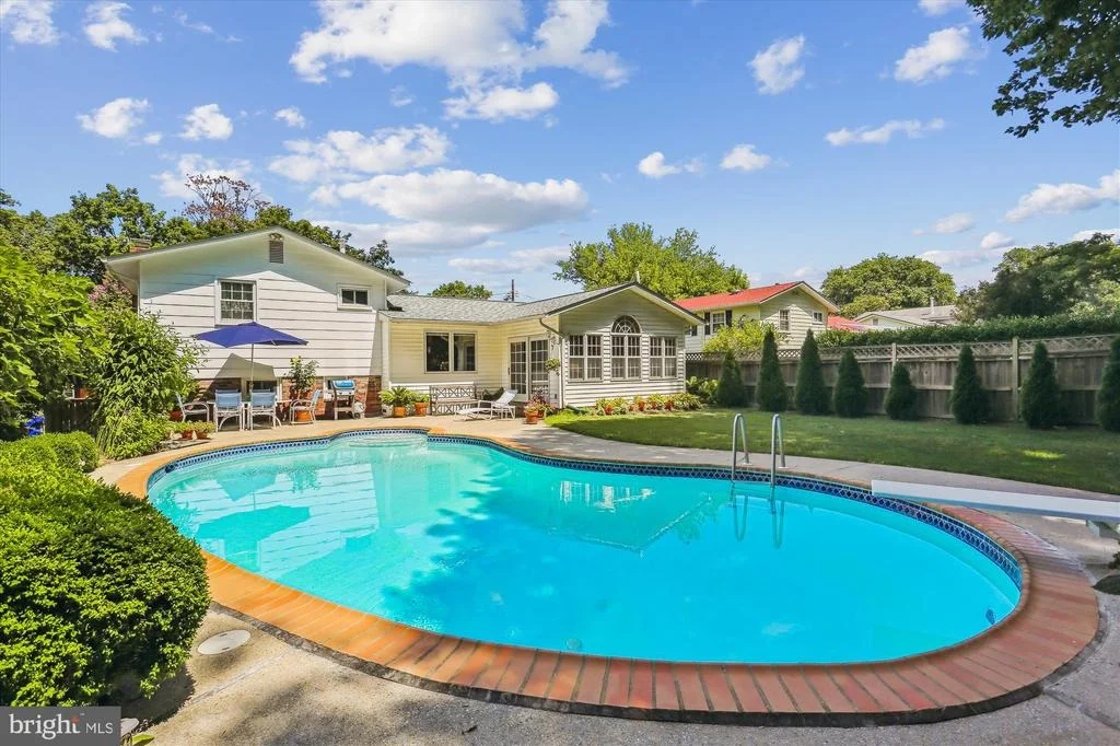 Photo of 4010 DELANCY DRIVE