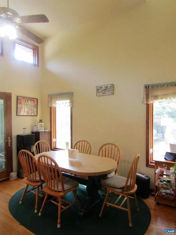 Photo of 798 JEFFERSON DR