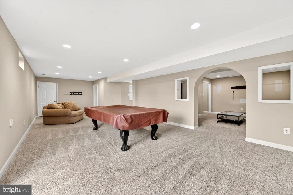 Photo of 8 N POINTE TERRACE