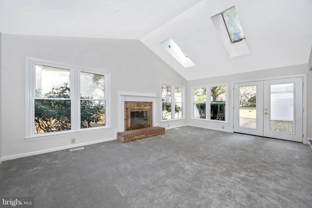 Photo of 10812 EBERHARDT DRIVE