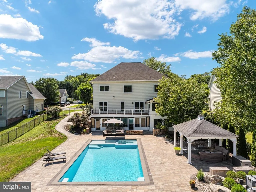 Photo of 116 HERMITAGE BOULEVARD