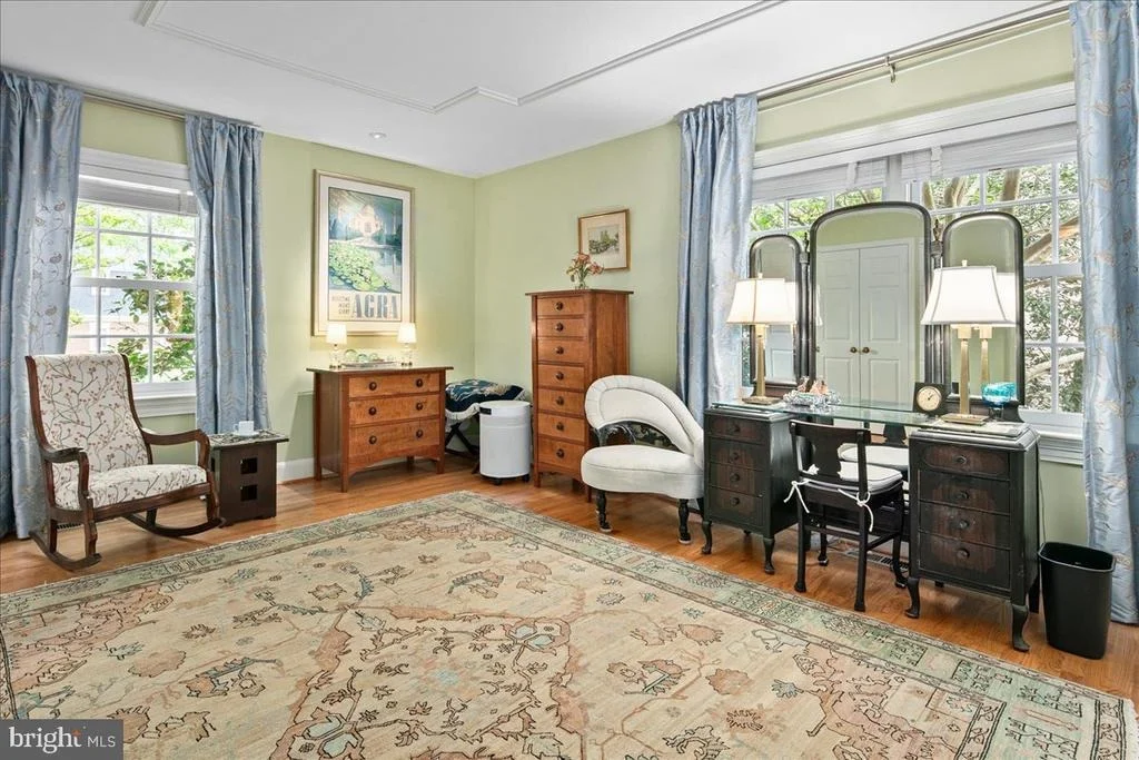 Photo of 9352 MOUNT VERNON CIRCLE