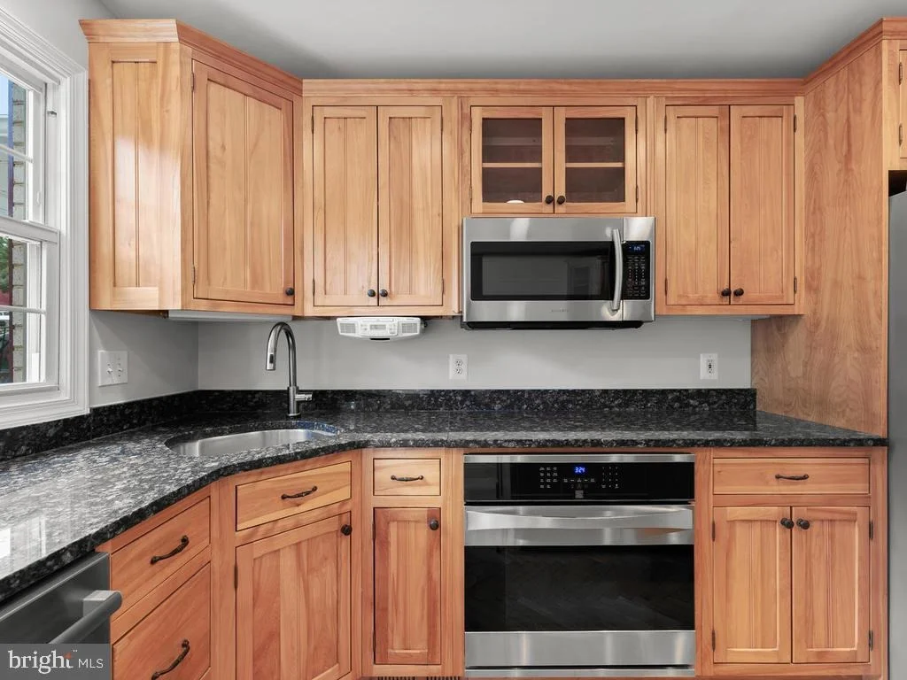 Photo of 3713 QUEEN MARY DRIVE