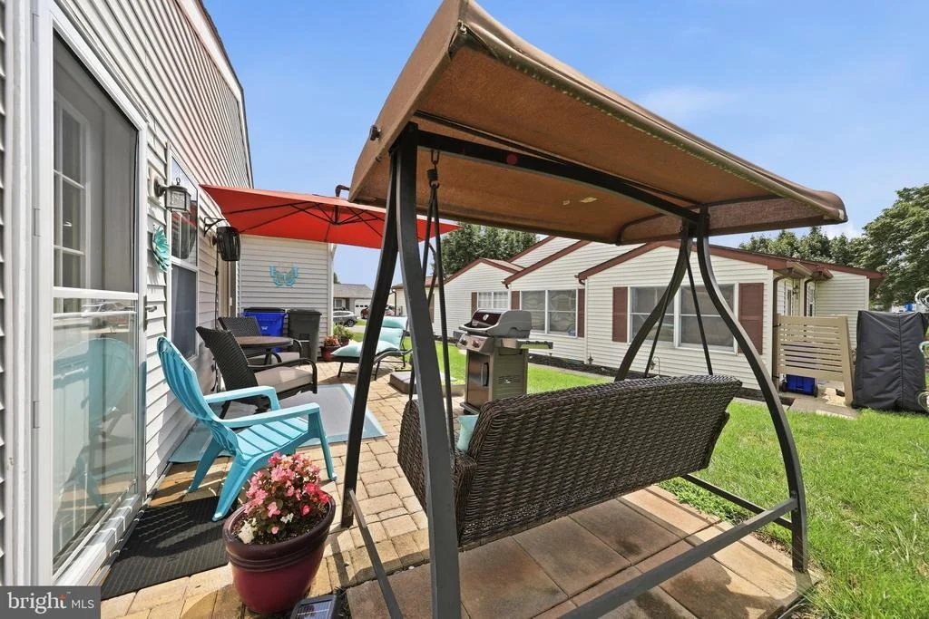 Photo of 5679 BARBERRY COURT
