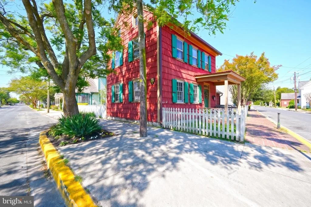 Photo of 202 W 3RD STREET