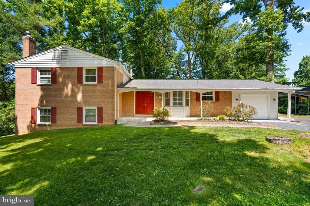 Photo of 6608 GREY FOX DRIVE