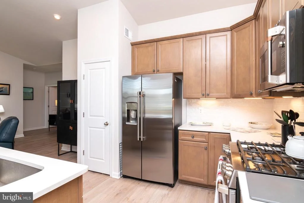 Photo of 25068 TREEVIEW LN