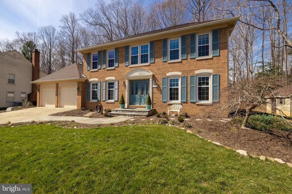 Photo of 7736 HUNTSMAN BOULEVARD