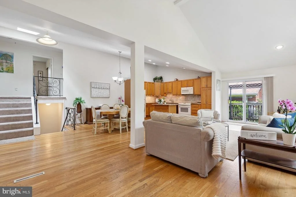 Photo of 1007 SOUTH BELGRADE ROAD