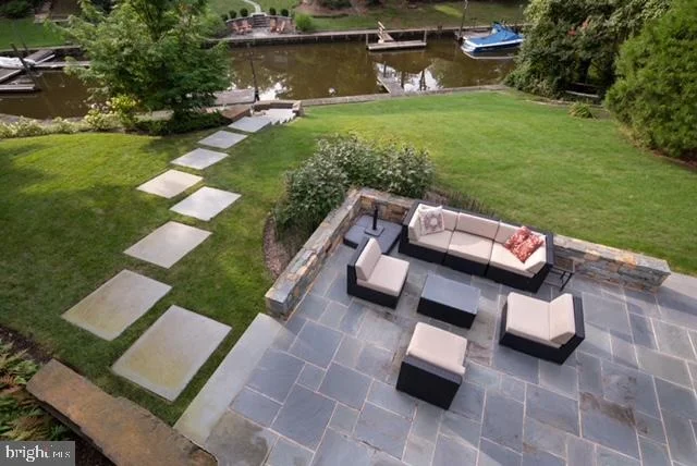 Photo of 3010 CUNNINGHAM DRIVE