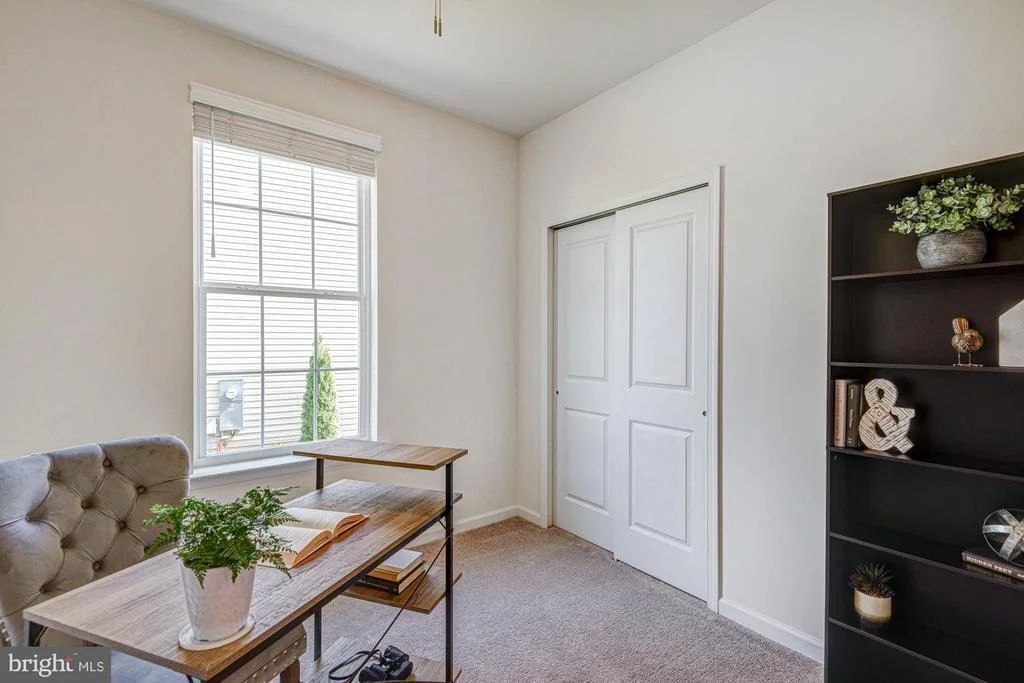 Photo of 3037 BARBER LANE