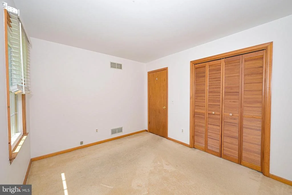 Photo of 508 LAKE DRIVE