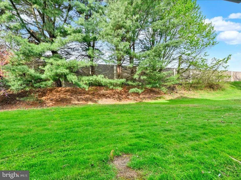 Photo of Unit 209C at 209 OAK LEAF CIRCLE